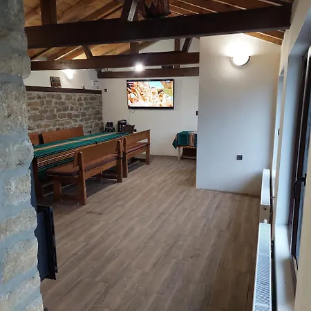 Villa коларова къща Avren