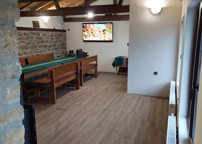 Vilă коларова къща Avren