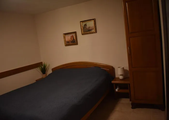 Vilă коларова къща